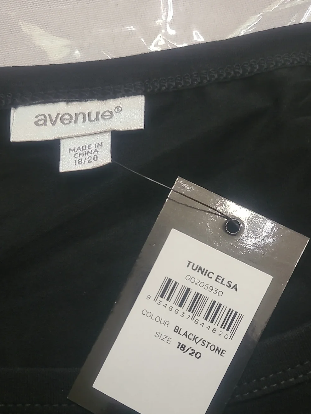 Avenue Elsa Black/Stone Tunic.  New!  Still In Packkage!  Size 18/20 - Picture 2 of 3
